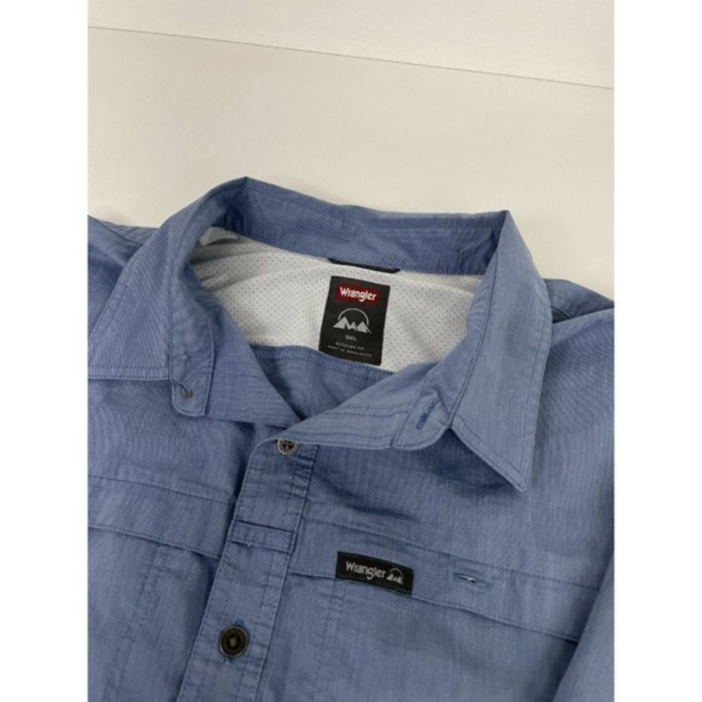 Men's Wrangler Casual Button Down‎ XXXL Blue Cotton/Polyester Vented S/S